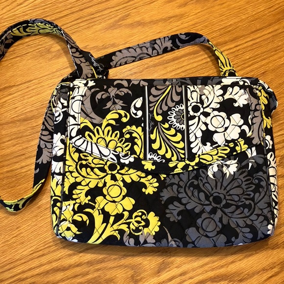 NWOT Vera Bradley Baroque (retired) Tablet Hipster - Picture 1 of 8